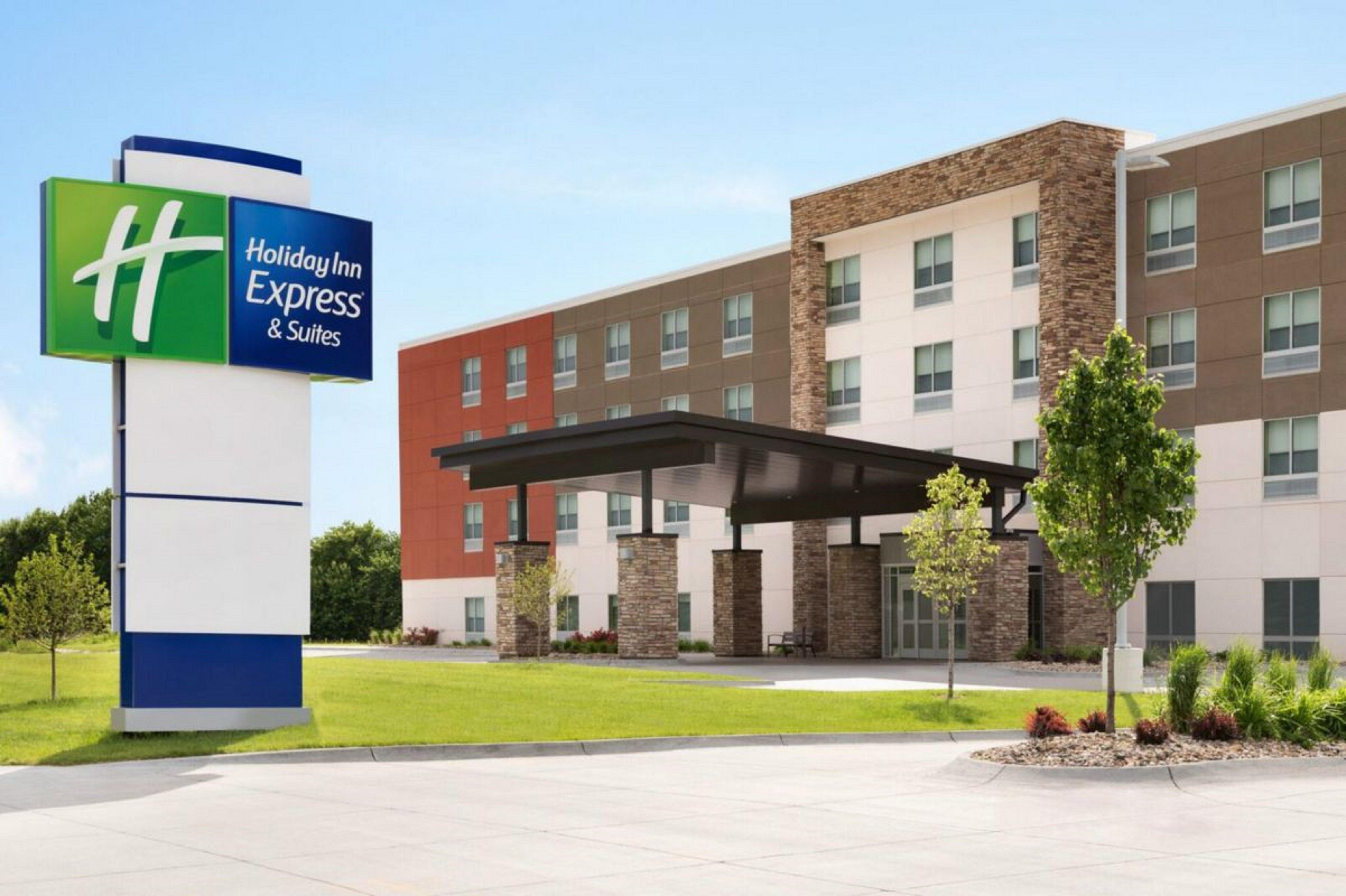 Holiday Inn Express & Suites - Grand Rapids South - Wyoming By Ihg Buitenkant foto