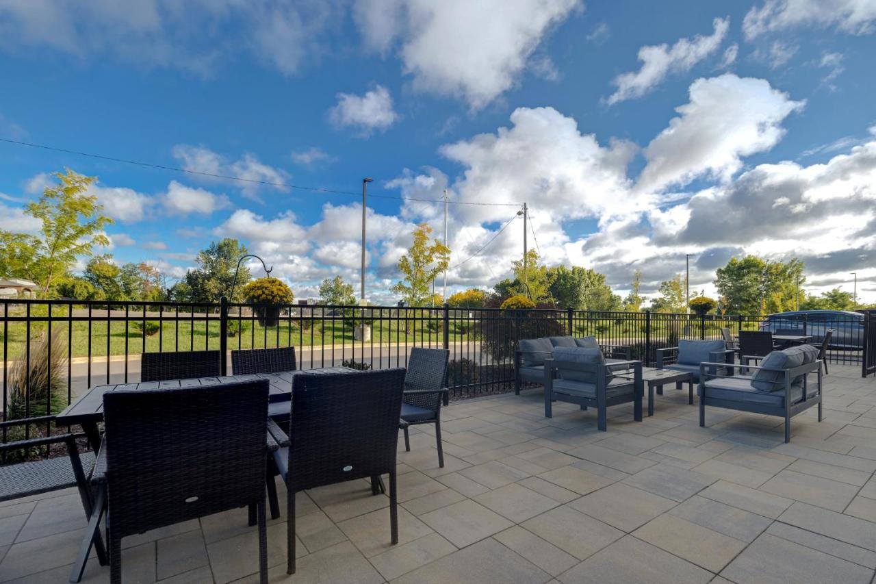Holiday Inn Express & Suites - Grand Rapids South - Wyoming By Ihg Buitenkant foto