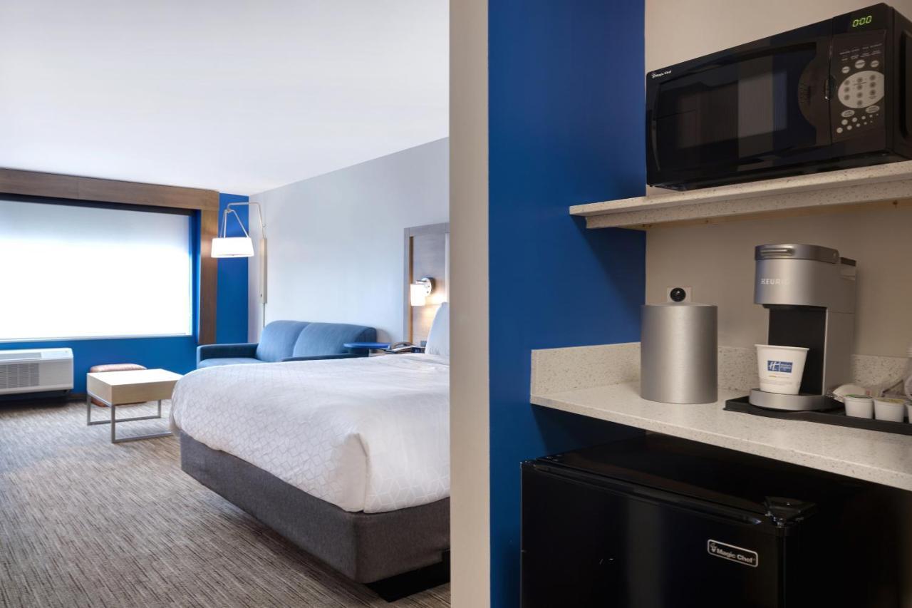 Holiday Inn Express & Suites - Grand Rapids South - Wyoming By Ihg Buitenkant foto