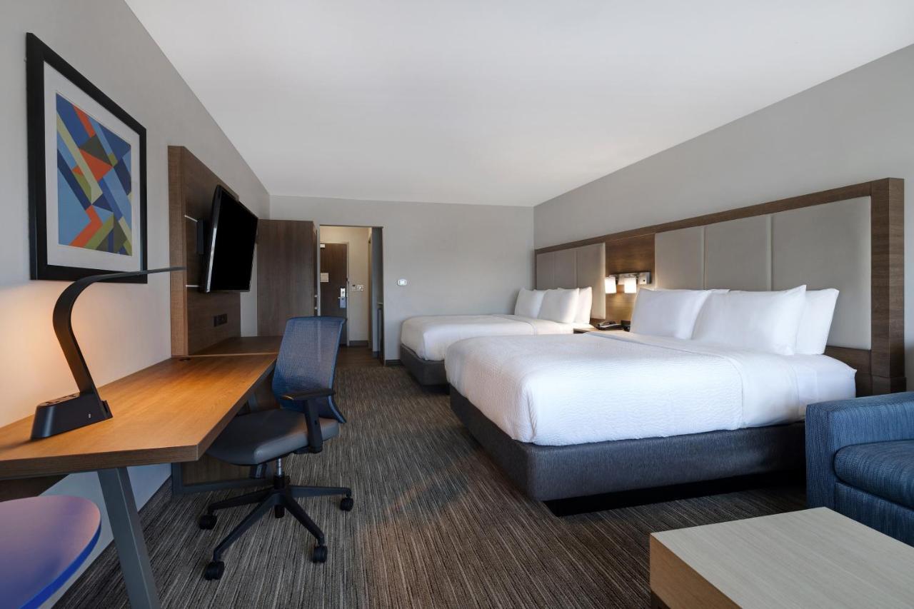 Holiday Inn Express & Suites - Grand Rapids South - Wyoming By Ihg Buitenkant foto